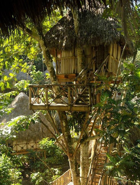Dominican Tree House Village Santa Barbara De Samana Exterior foto